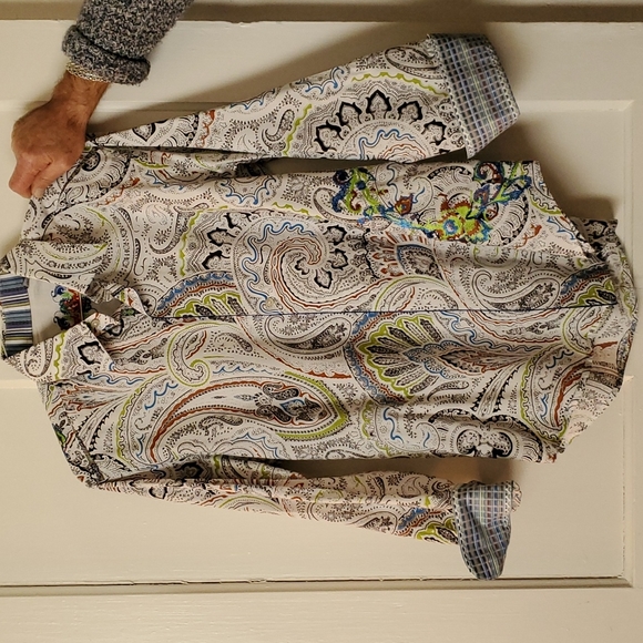 ROBERT GRAHAM..NWOT..AWESOME SHIRT!!